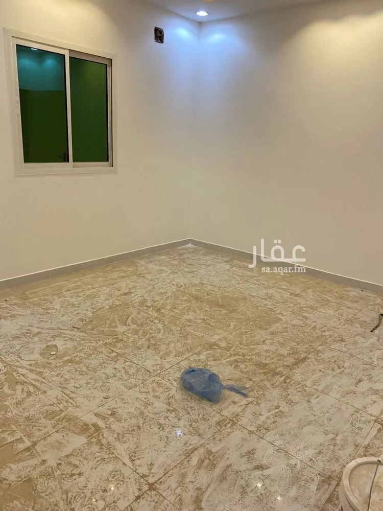 فيلا للإيجار في شارع أحمد بن السيد الرفاعي, حي عكاظ, مدينة الرياض, منطقة الرياض صورة 4