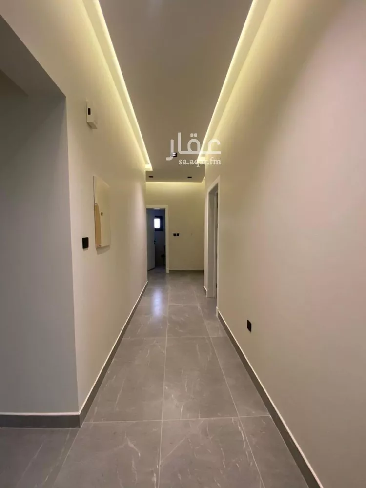 فيلا للبيع في شارع المحب الحلبي, حي العارض, مدينة الرياض, منطقة الرياض صورة 2