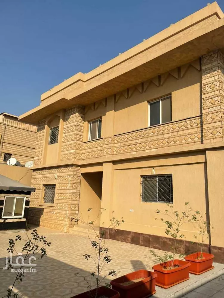 فيلا للبيع في شارع الفرزدق, حي الملز, مدينة الرياض, منطقة الرياض صورة 5