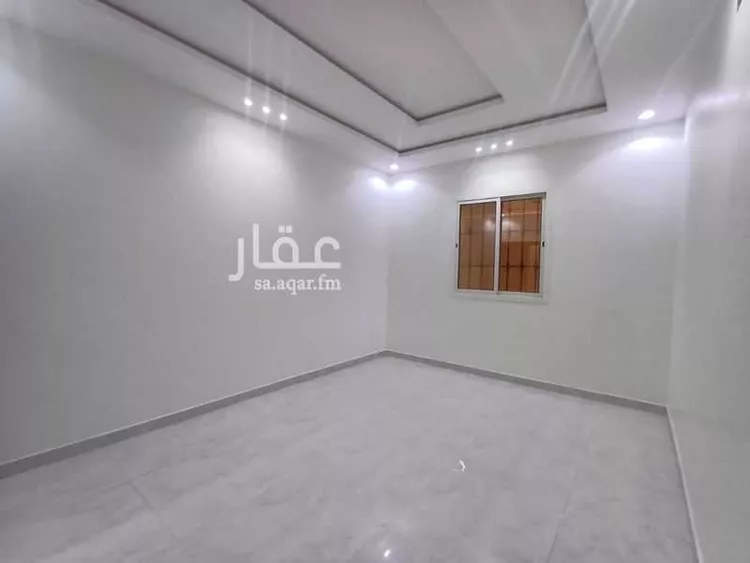 فيلا للإيجار في شارع خارجة بن سعيد, حي الرمال, مدينة الرياض, منطقة الرياض صورة 4