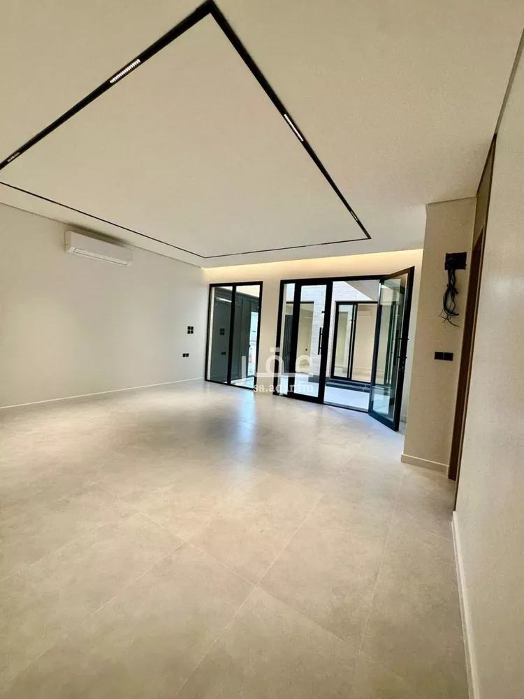 دور للبيع في شارع رقم 252, حي النرجس, مدينة الرياض, منطقة الرياض