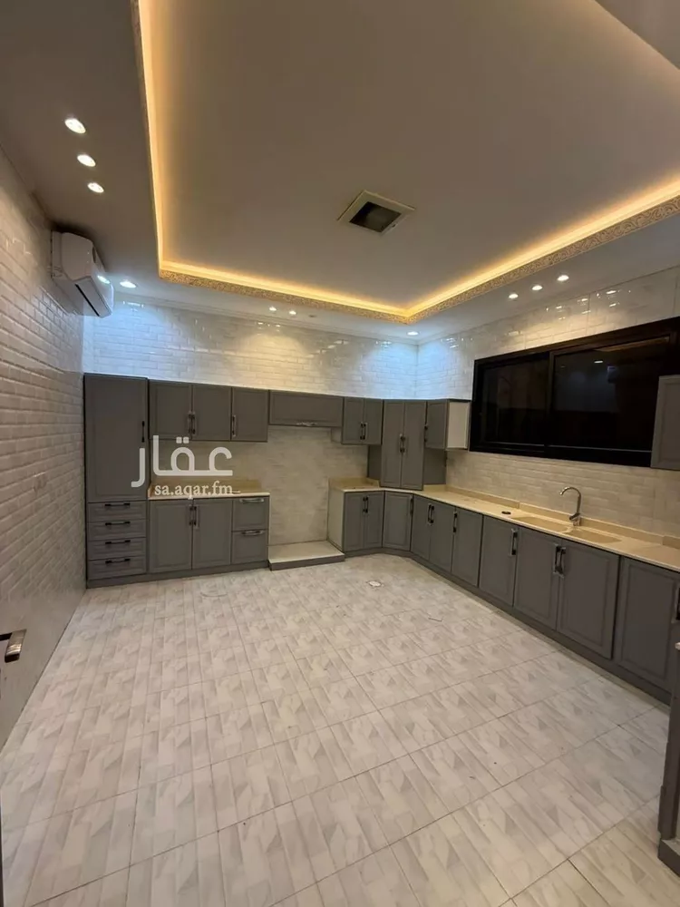 شقة للإيجار في شارع الشيخ عبدالله بن جبرين, حي القيروان, مدينة الرياض, منطقة الرياض صورة 3