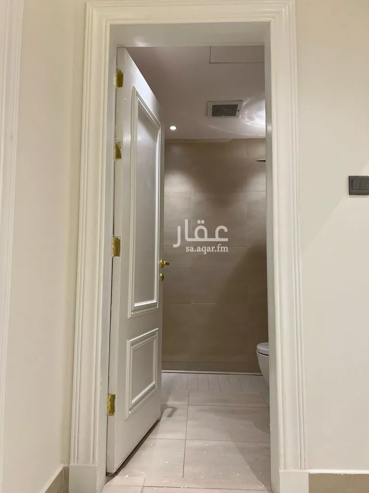 شقة للإيجار في شارع محمد بن عبدالعزيز الدغيثر, حي الملقا, مدينة الرياض, منطقة الرياض صورة 4