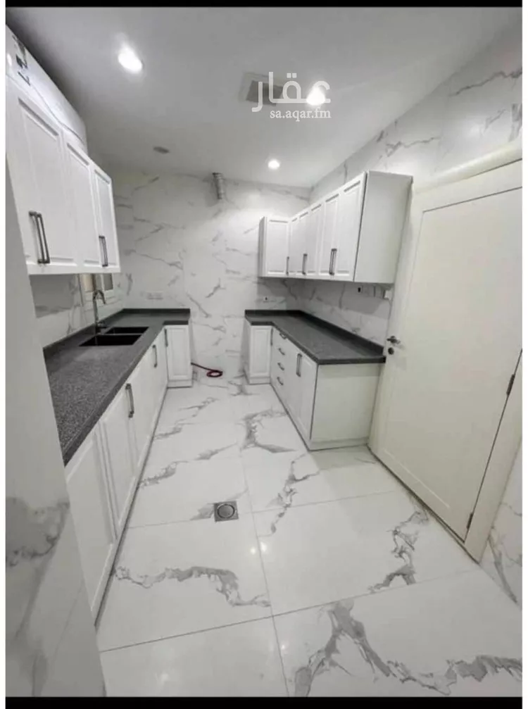 Floor for Rent in Riyadh Al Qirawan