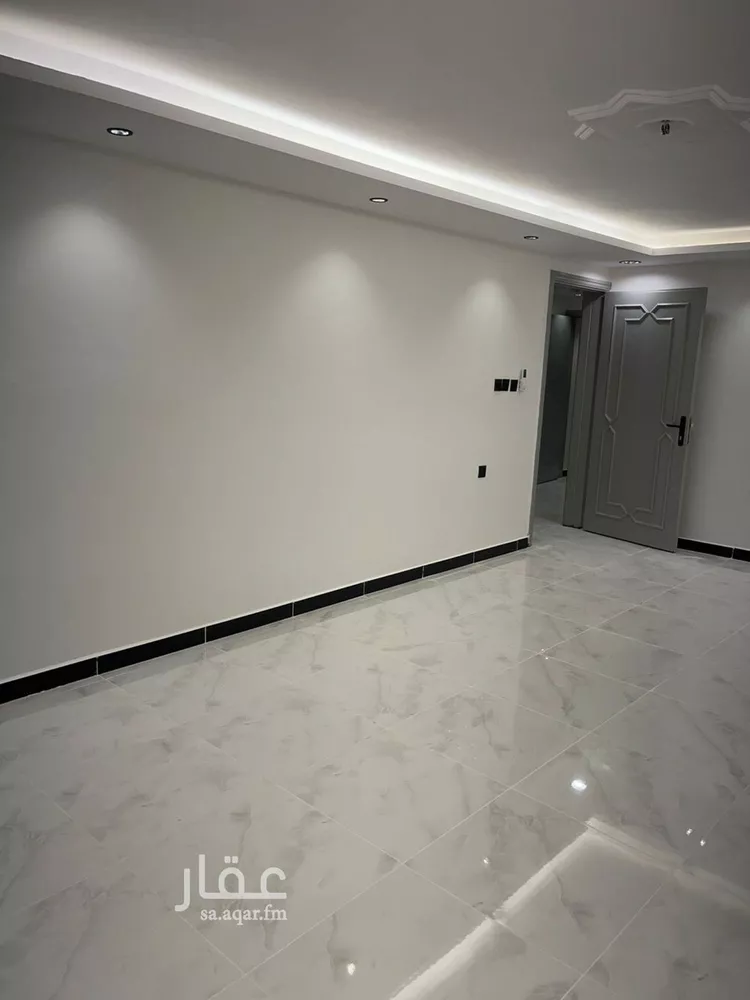 شقة للإيجار في شارع العقيلة, حي الملك فهد, مدينة الرياض, منطقة الرياض صورة 3