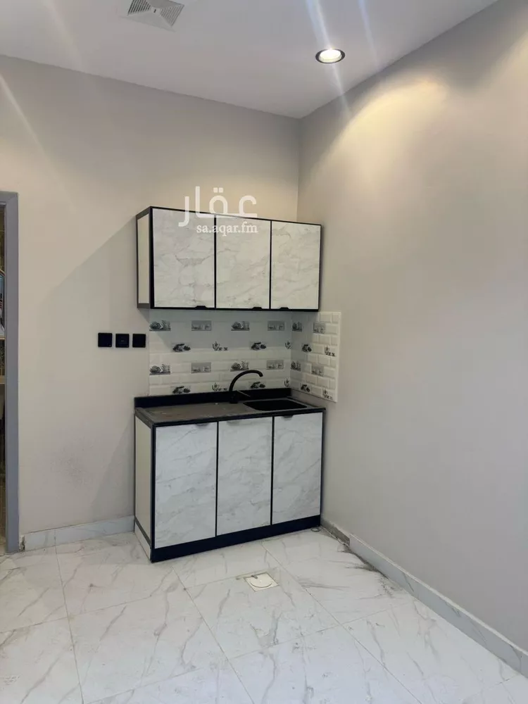 شقة للإيجار في شارع الموز, حي اليرموك, مدينة الرياض, منطقة الرياض صورة 4
