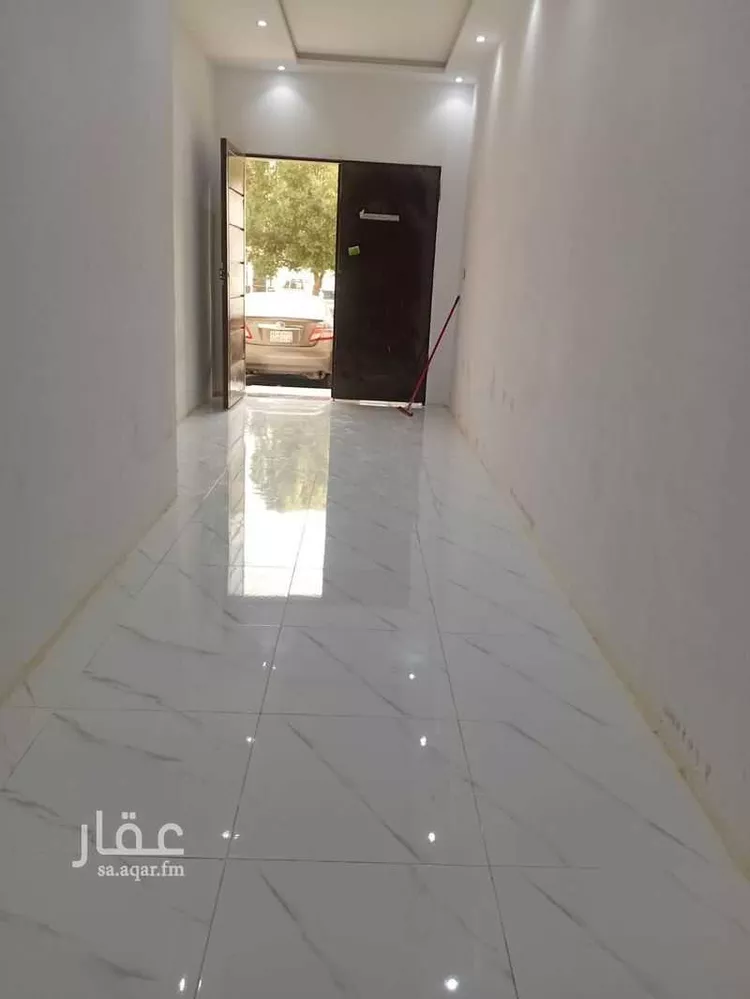 عمارة للإيجار في شارع الميناء, حي الدار البيضاء, مدينة الرياض, منطقة الرياض صورة 2