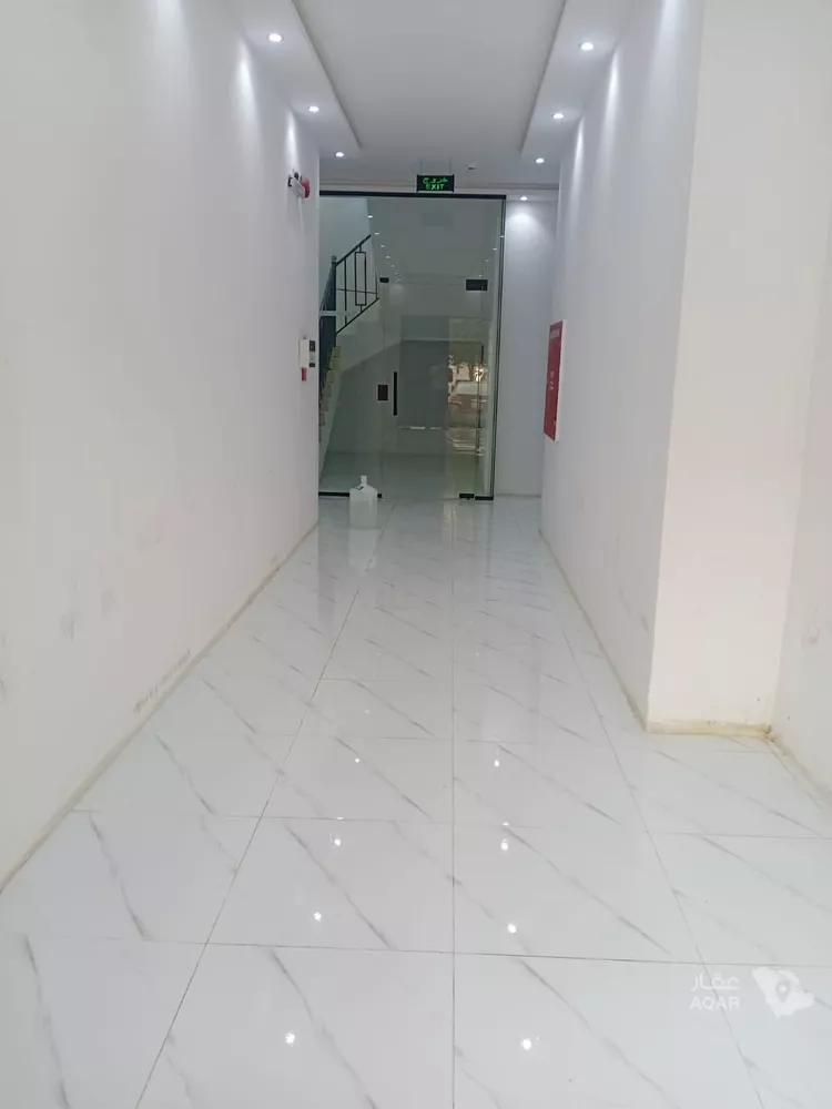 عمارة للإيجار في شارع الميناء, حي الدار البيضاء, مدينة الرياض, منطقة الرياض صورة 4
