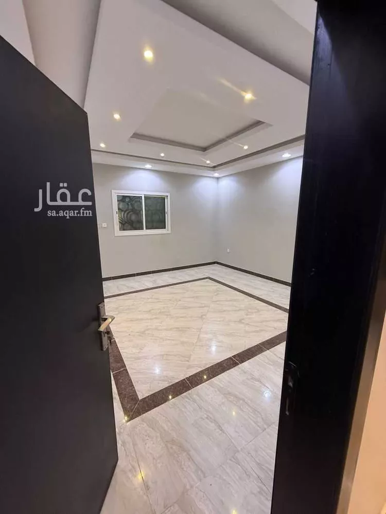 شقة للإيجار في شارع عامر عائل جوامي مجرشي, حي المحمدية 1, مدينة جازان, منطقة جازان صورة 4