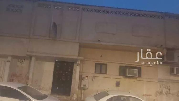 فيلا للبيع في شارع عبدالله بن عرجه, حي الصالحية, مدينة الرياض, منطقة الرياض