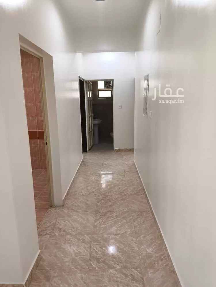 شقة للإيجار في شارع أبي عبدالله الزواوي, حي العزيزية, مدينة الرياض, منطقة الرياض