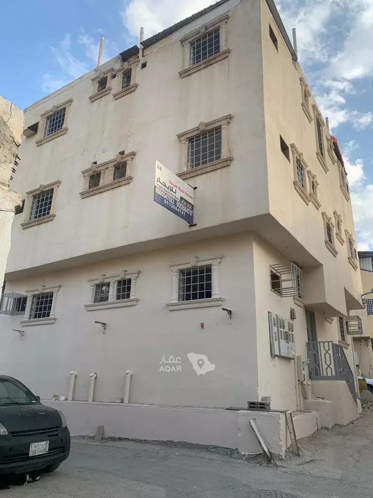 Building for Rent in Riyadh Thalim