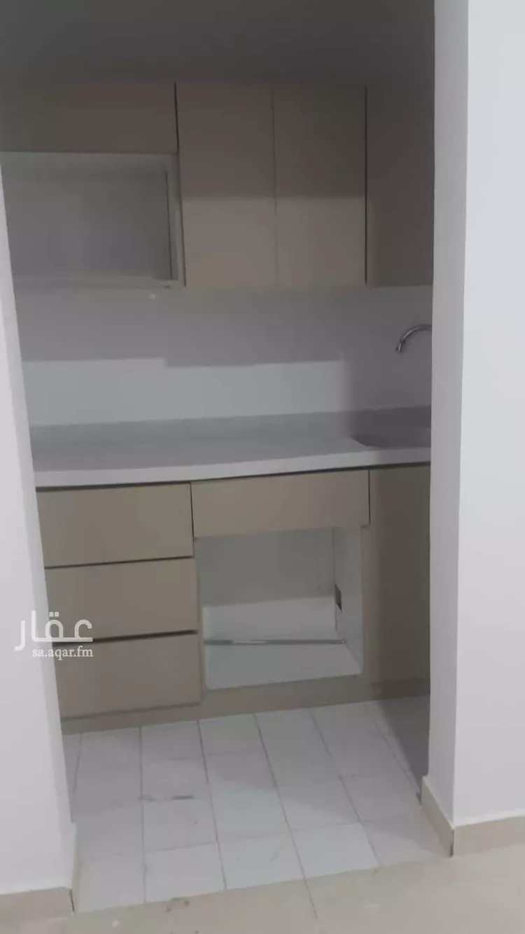 شقة للإيجار في شارع كعب بن مالك, حي العليا, مدينة الرياض, منطقة الرياض صورة 5