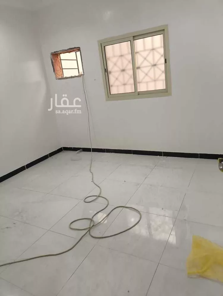 شقة للإيجار في شارع أبي عبدالله الزواوي, حي العزيزية, مدينة الرياض, منطقة الرياض 16
