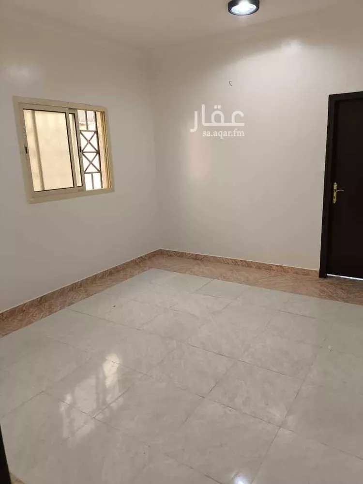 شقة للإيجار في شارع أبي عبدالله الزواوي, حي العزيزية, مدينة الرياض, منطقة الرياض 13