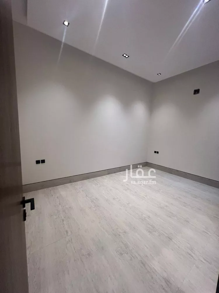 دور للبيع في شارع محمد الفاكهي, حي البيان, مدينة الرياض, منطقة الرياض صورة 3