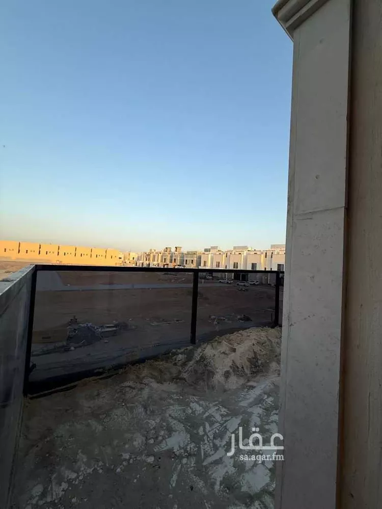 دور للبيع في شارع المالكي, حي المعيزيلة, مدينة الرياض, منطقة الرياض صورة 5