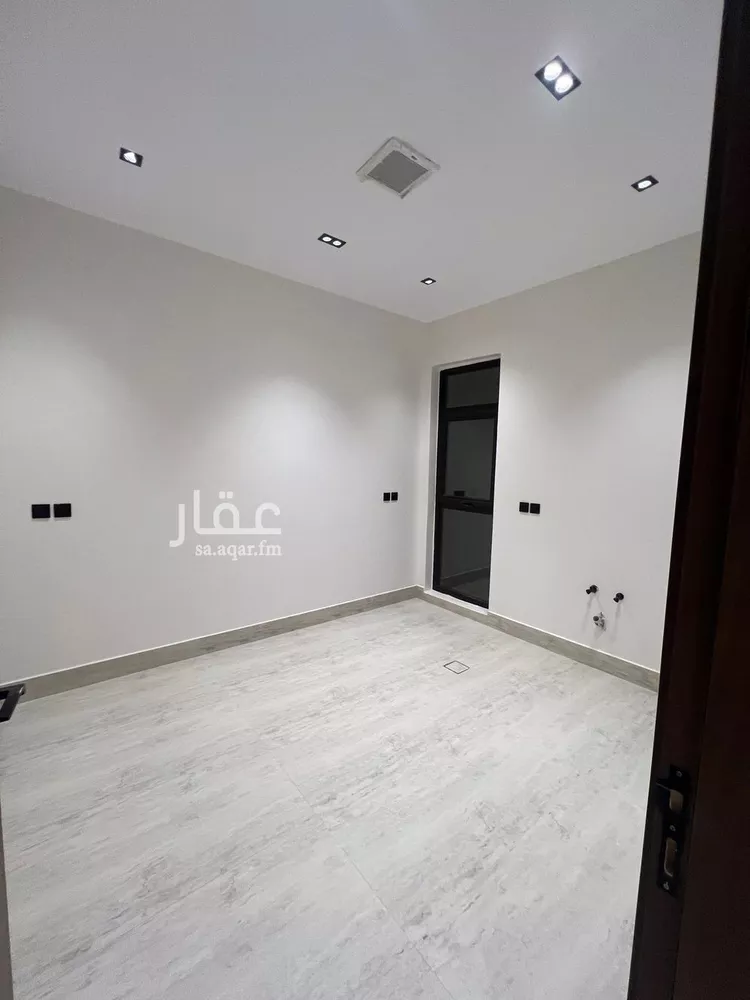دور للبيع في شارع ابن الجزري, حي البيان, مدينة الرياض, منطقة الرياض صورة 4
