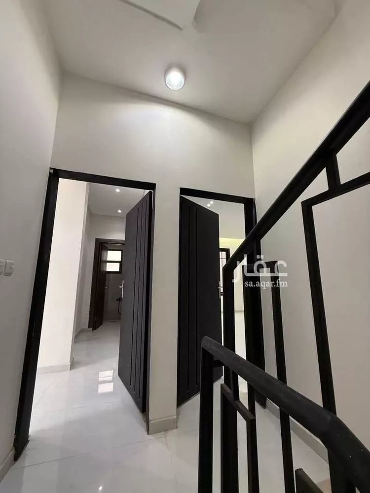 دور للبيع في شارع سليمان بن حبيب, حي البيان, مدينة الرياض, منطقة الرياض صورة 2