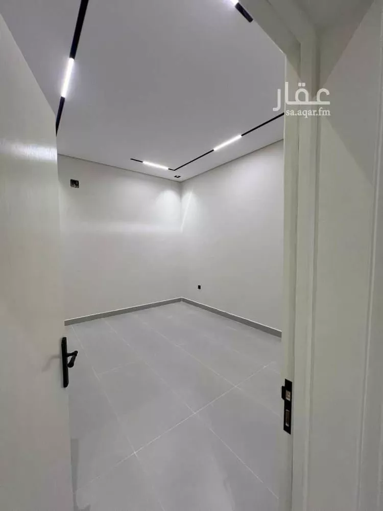 فيلا للبيع في شارع غصون, حي الجنادرية, مدينة الرياض, منطقة الرياض 8