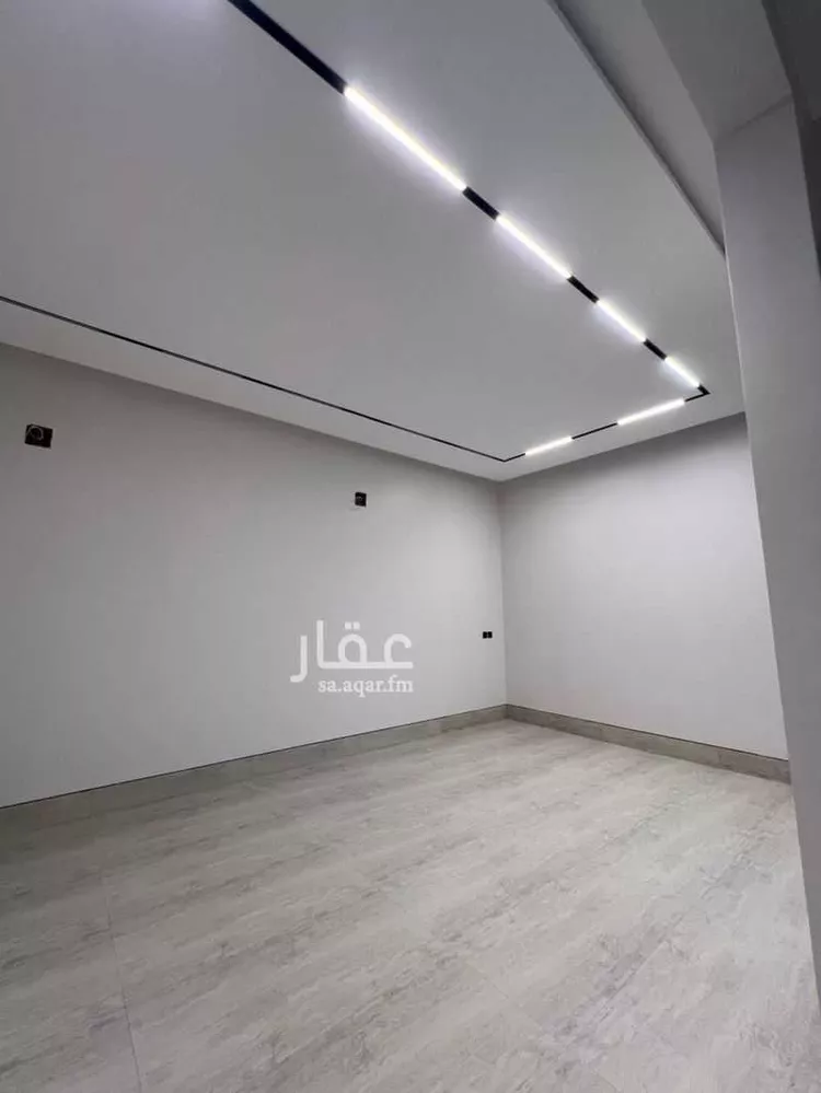 فيلا للبيع في شارع أحمد بن محمد المرجاني, حي البيان, مدينة الرياض, منطقة الرياض صورة 3
