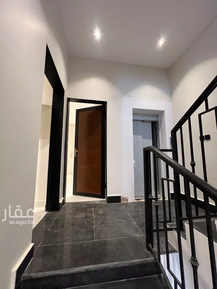 دور للبيع في شارع المضايا, حي الخليج, مدينة الرياض, منطقة الرياض صورة 3