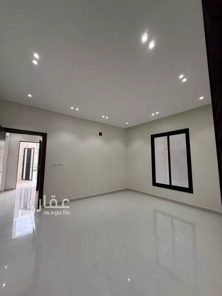 دور للبيع في شارع إبراهيم التيمي, حي البيان, مدينة الرياض, منطقة الرياض صورة 5