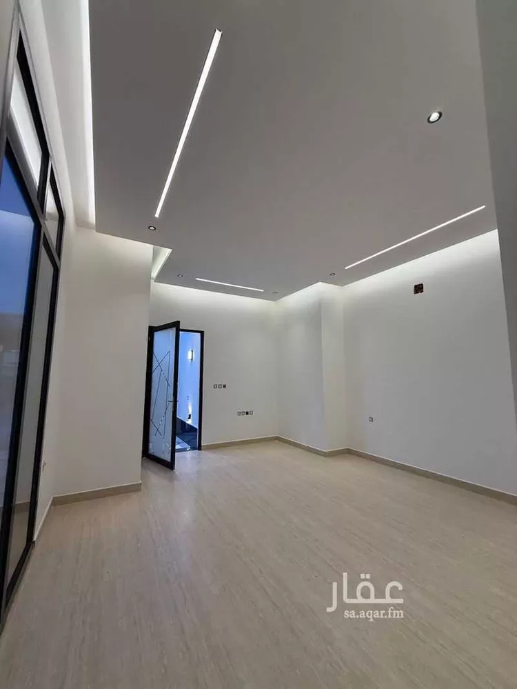 Floor for Sale in Riyadh Al Khaleej صورة 3