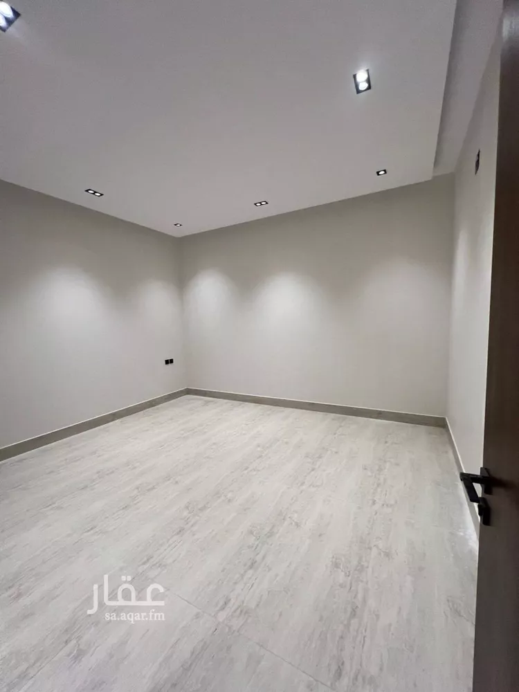 دور للبيع في شارع محمد الفاكهي, حي البيان, مدينة الرياض, منطقة الرياض صورة 2