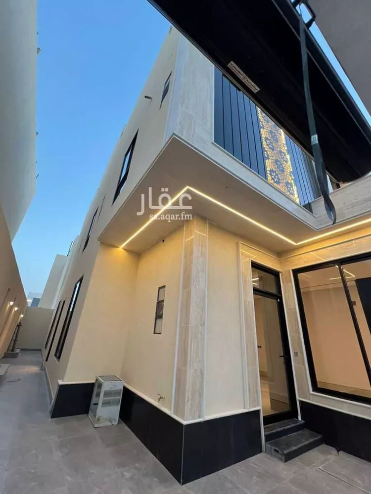 فيلا للبيع في شارع أحمد بن محمد المرجاني, حي البيان, مدينة الرياض, منطقة الرياض صورة 2