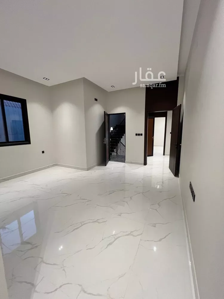 دور للبيع في شارع المضايا, حي الخليج, مدينة الرياض, منطقة الرياض صورة 4