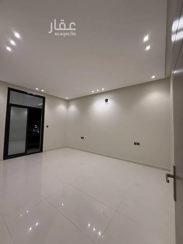 دور للبيع في شارع أبي الحسن الأهوازي, حي البيان, مدينة الرياض, منطقة الرياض صورة 3