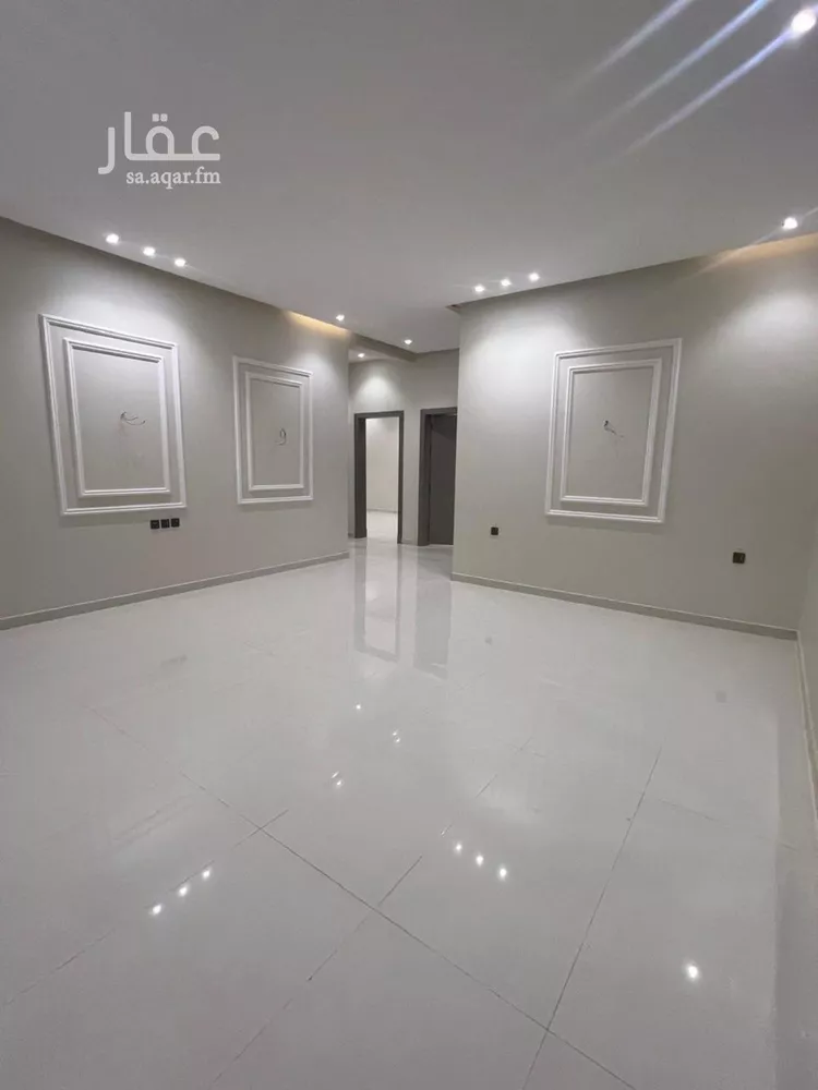 Floor for Sale in Riyadh Ash Sharq 8