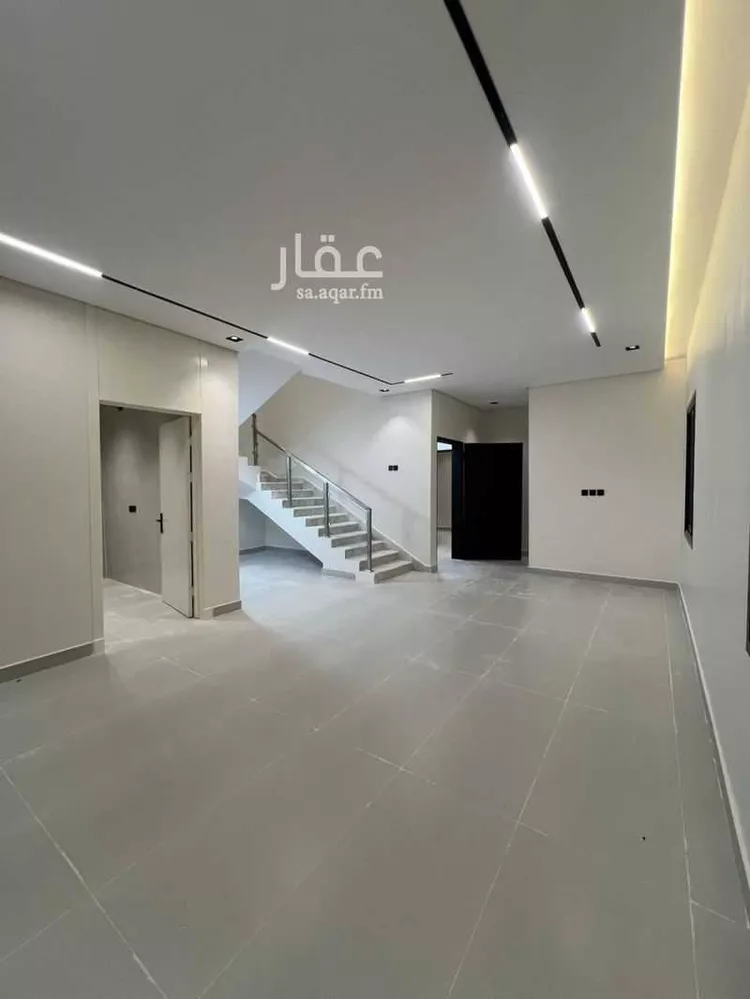 فيلا للبيع في شارع غصون, حي الجنادرية, مدينة الرياض, منطقة الرياض صورة 2