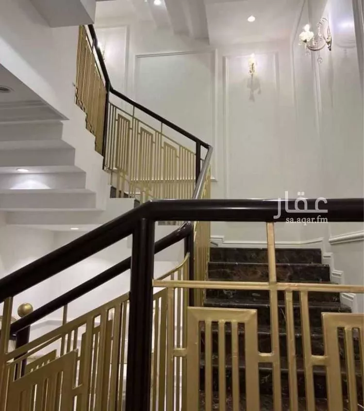 فيلا للبيع في شارع سوق بني زيد, حي سلطانة, مدينة أبها, منطقة عسير صورة 4