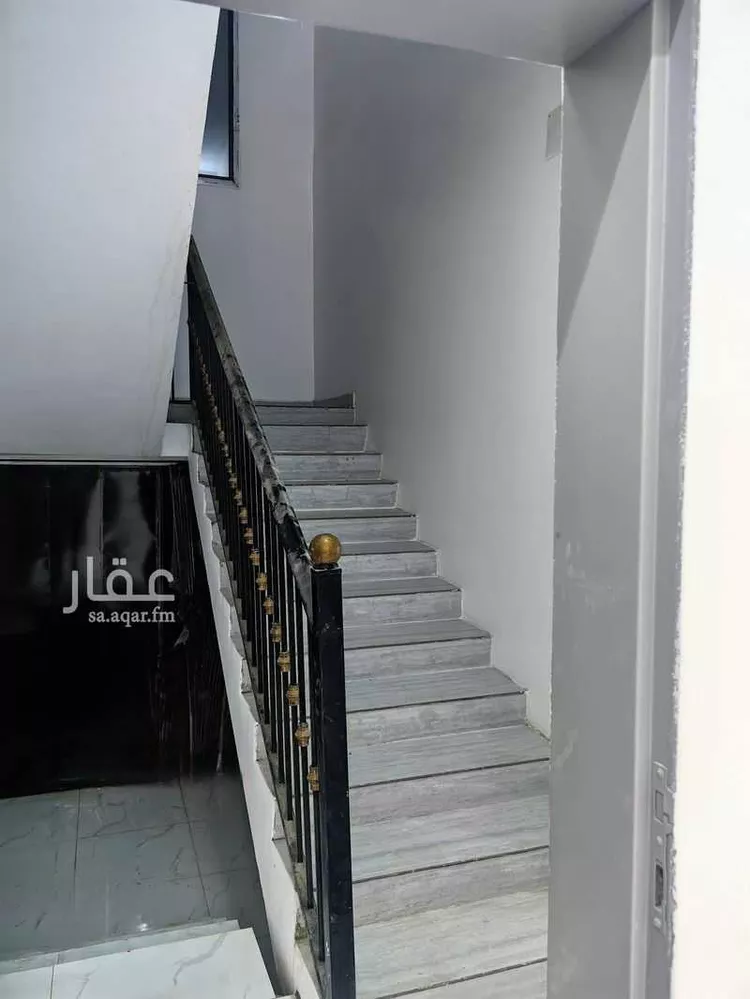 Building for Sale in Abu `Arish Damd صورة 3