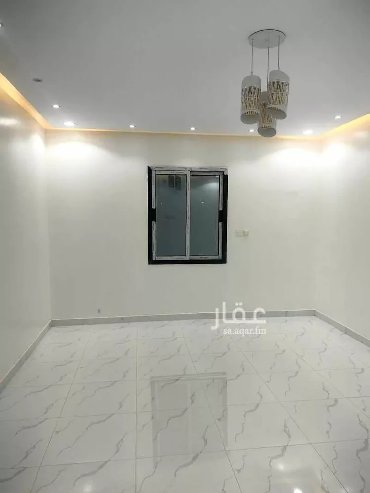 Building for Sale in Abu `Arish Damd