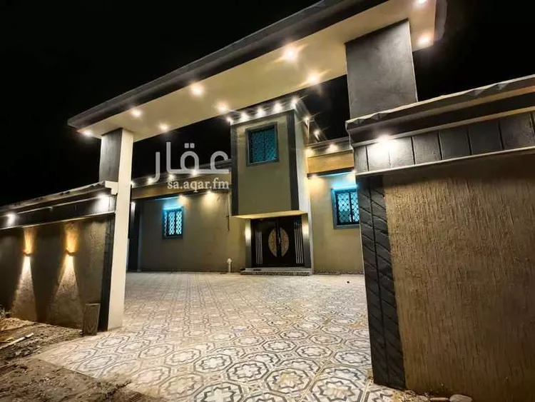Building for Sale in Abu `Arish Damd