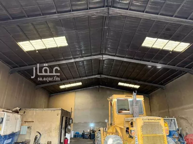 Warehouse for Rent in Riyadh Khashm Al An صورة 3