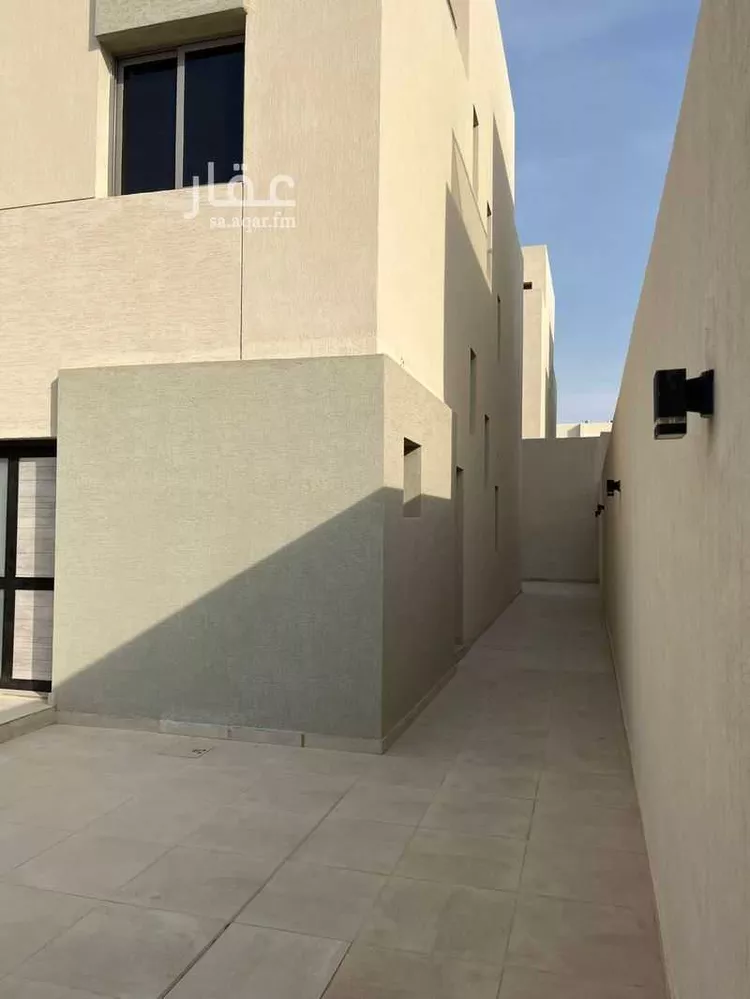 فيلا للبيع في شارع الشهاب الخفاجي, حي النرجس, مدينة الرياض, منطقة الرياض صورة 2