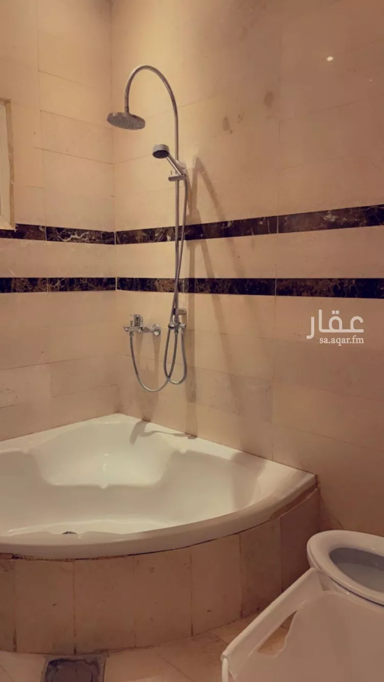 فيلا للإيجار في شارع رقم 240, حي المونسية, مدينة الرياض, منطقة الرياض صورة 2