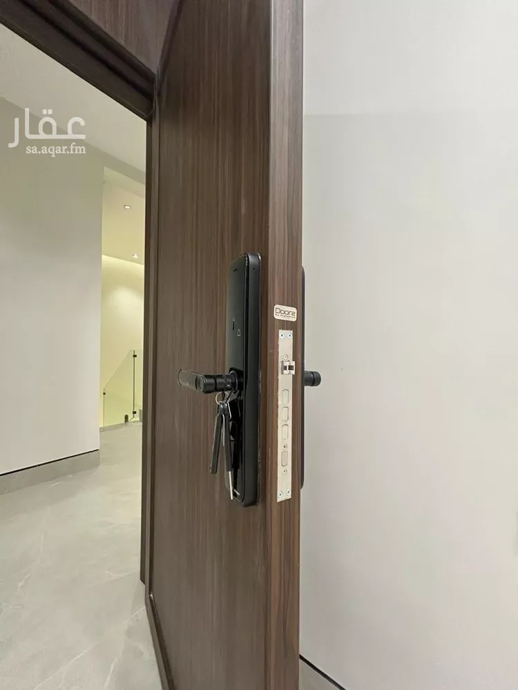 فيلا للبيع في شارع طريق الامير محمد بن سلمان بن عبدالعزيز, حي المونسية, مدينة الرياض, منطقة الرياض 17