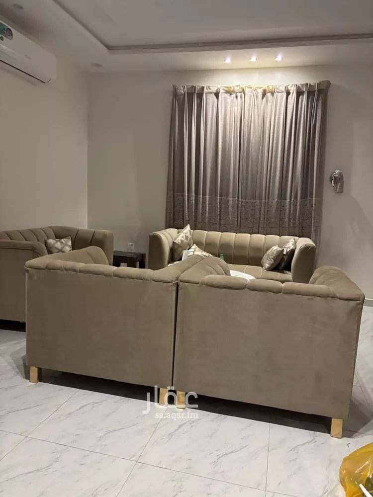 فيلا للإيجار في شارع يحيى بن إسحاق, حي الرمال, مدينة الرياض, منطقة الرياض 10