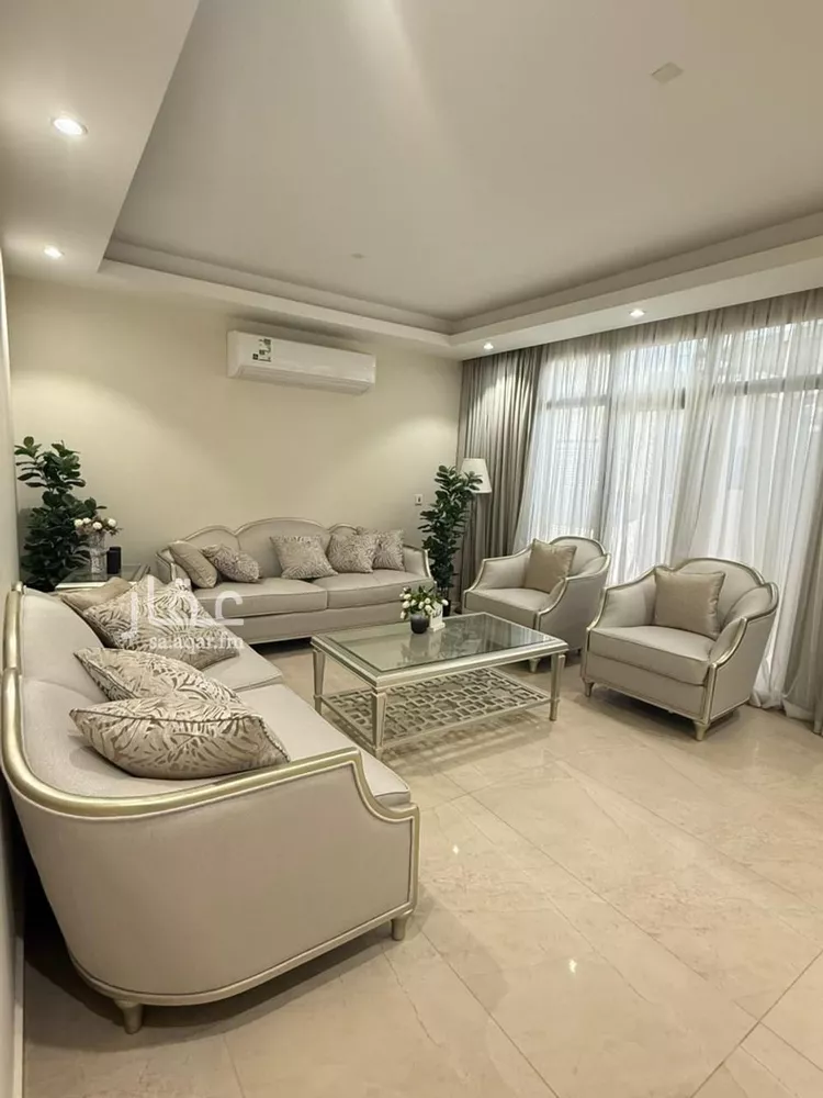 فيلا للبيع في شارع فاطمة أم البهاء, حي الرمال, مدينة الرياض, منطقة الرياض صورة 3