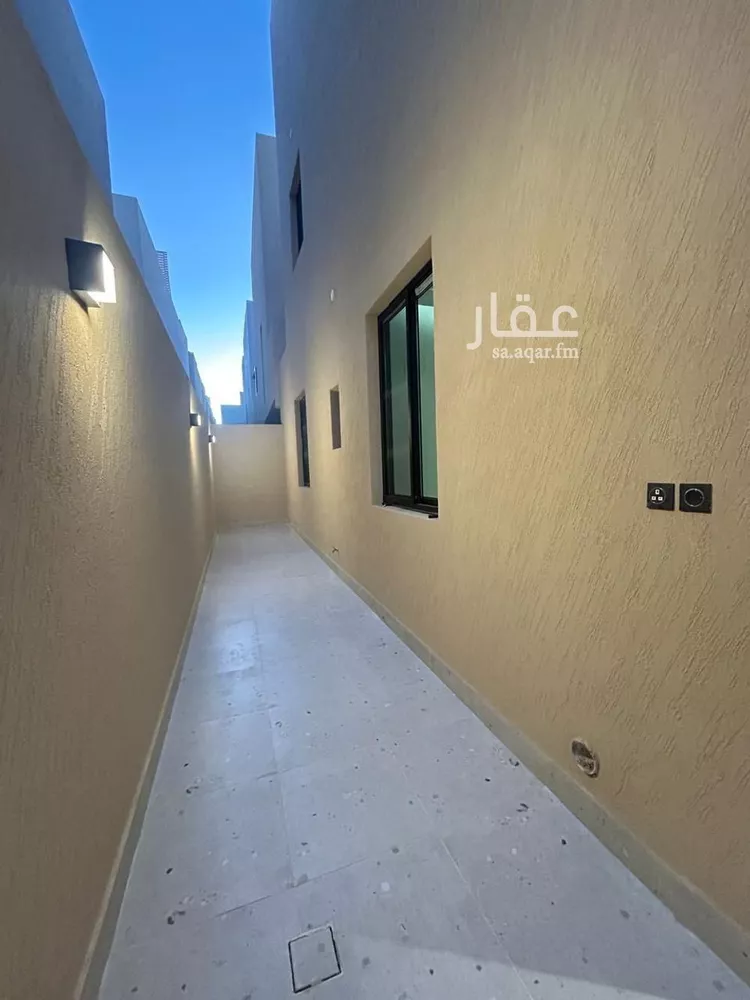 فيلا للبيع في شارع طريق الامير محمد بن سلمان بن عبدالعزيز, حي المونسية, مدينة الرياض, منطقة الرياض 10
