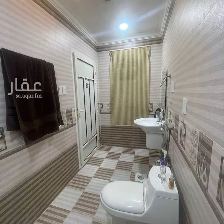 دور للبيع في شارع راس مشعاب, حي الصواري, مدينة الخبر, المنطقة الشرقية 18