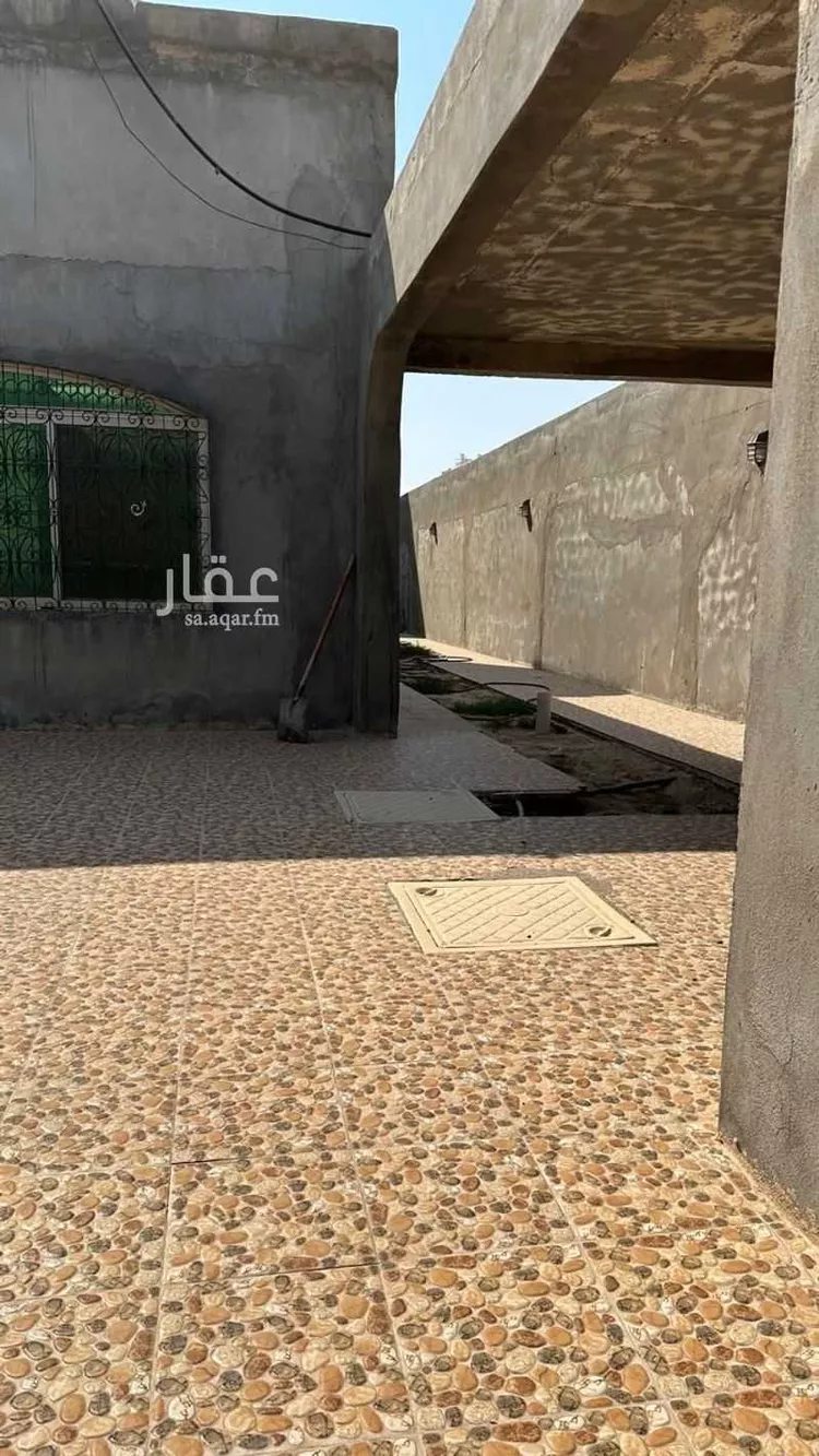 دور للبيع في شارع راس مشعاب, حي الصواري, مدينة الخبر, المنطقة الشرقية 7