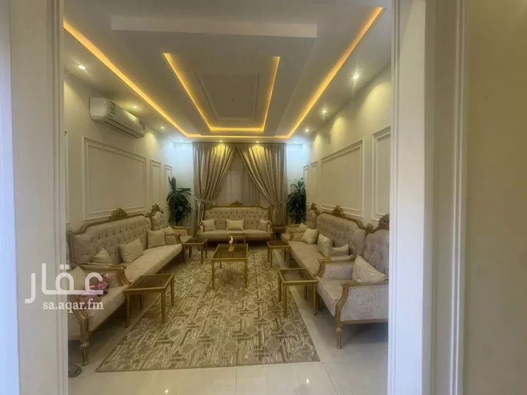 فيلا للبيع في شارع حمزة بن القاسم, حي الرمال, مدينة الرياض, منطقة الرياض 7