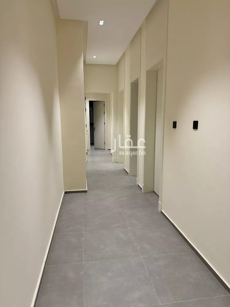 Apartment for Sale in Riyadh Al Malqa 13