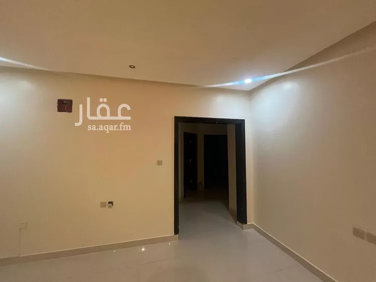 فيلا للإيجار في شارع علي بن أحمد العمري, حي العارض, مدينة الرياض, منطقة الرياض صورة 4